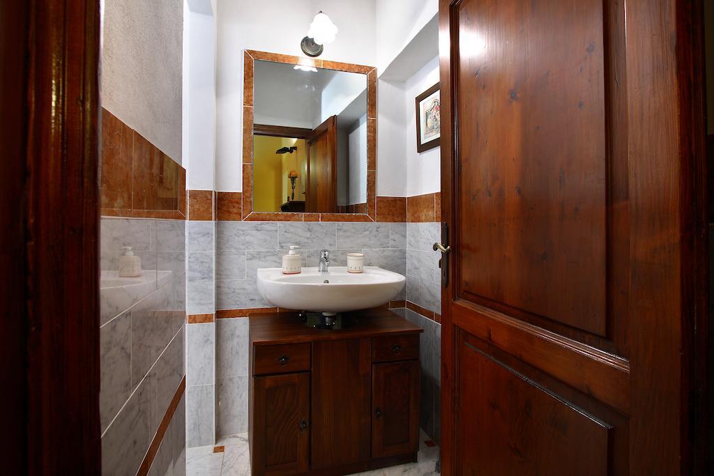 Aleri Apartment ฟลอเรนซ์ ห้อง รูปภาพ